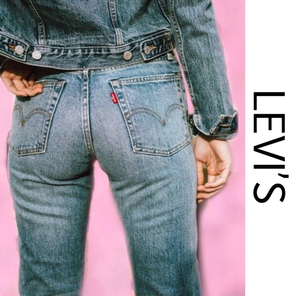 LEVI’S Low Boot Cut 14 Medium - Picture 1 of 8